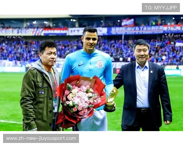 申花续约难题影响未来布局